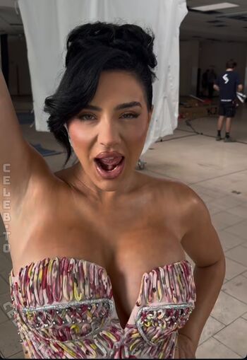 Full leaked Leyla lahouar page private onlyfans photo