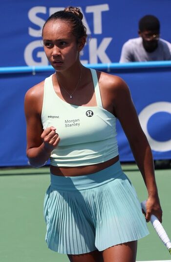 Full leaked Leylah fernandez private onlyfans photo