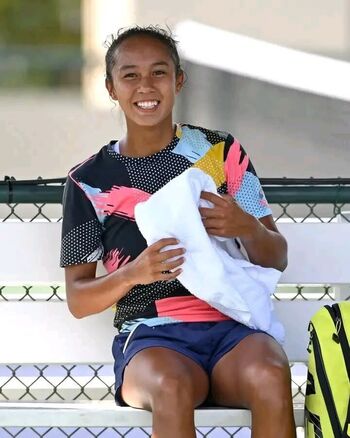 Full leaked Leylah fernandez private onlyfans photo