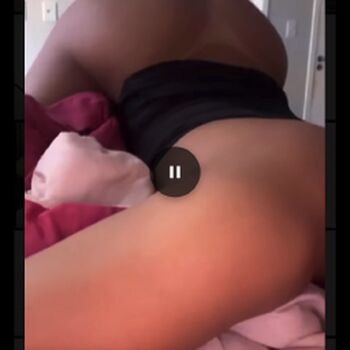 Full leaked Lia ferraz private onlyfans photo