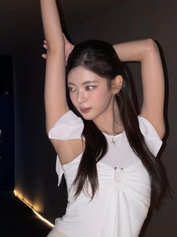 Full leaked Lia loves page private onlyfans photo