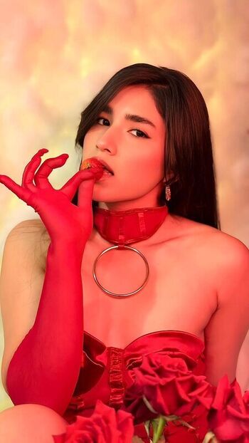 Full leaked Lia mar private onlyfans photo