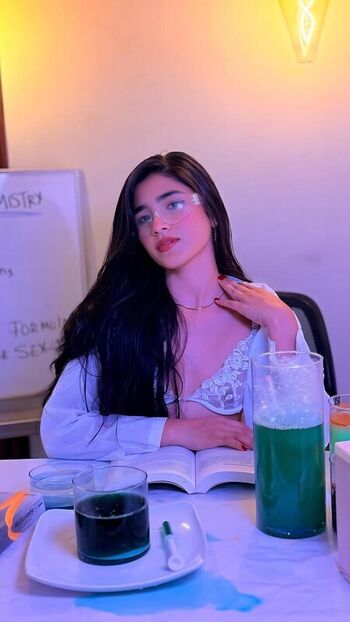Full leaked Lia mar private onlyfans photo