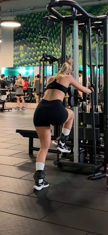 Full leaked Lia sikora private onlyfans photo
