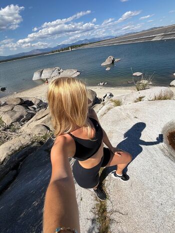 Full leaked Lia sikora private onlyfans photo