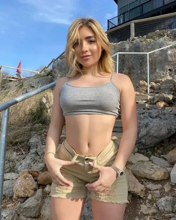 Full leaked Lianne faith private onlyfans photo