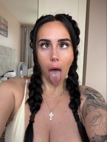 Full leaked Libbyloveheartx private onlyfans photo