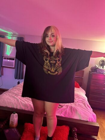 Full leaked Licibops private onlyfans photo