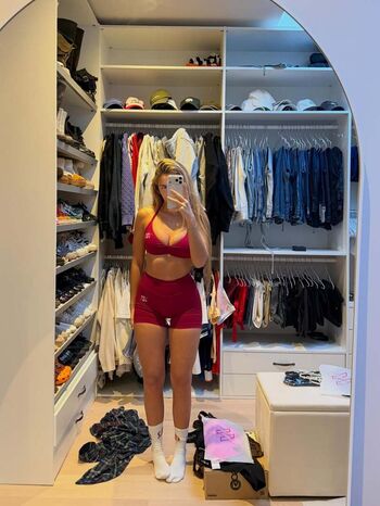 Full leaked Lies zhara  page private onlyfans photo