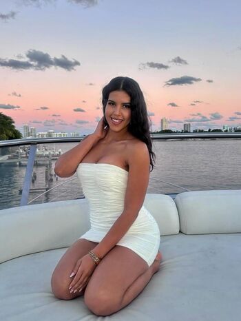 Full leaked Lightskin  page private onlyfans photo