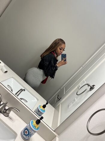 Full leaked Lightskin  page private onlyfans photo