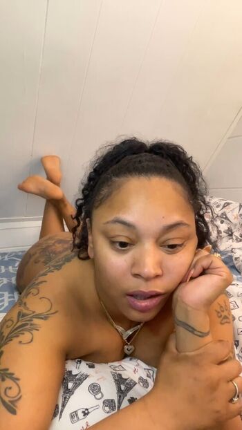 Full leaked Lightskin private onlyfans photo