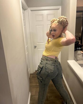 Full leaked Lightskin private onlyfans photo