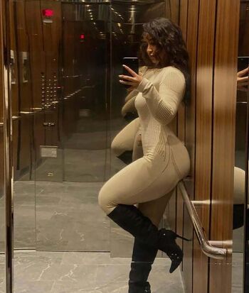Full leaked Lightskin page private onlyfans photo