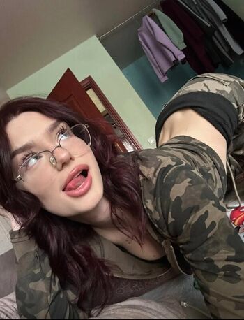 Full leaked Lil fridge private onlyfans photo