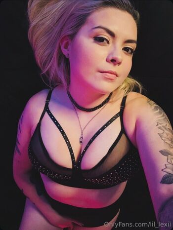 Full leaked Lil lexii page private onlyfans photo