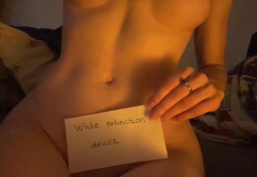 Full leaked Lilatomas page private onlyfans photo