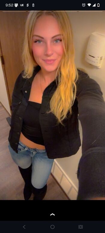 Full leaked Lilbabyyyy private onlyfans photo