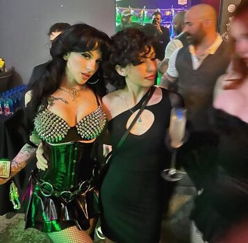 Full leaked Lilbatty page private onlyfans photo