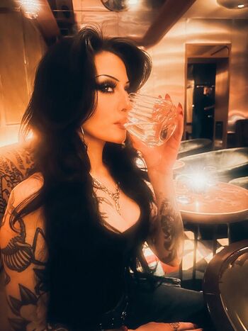 Full leaked Lilbatty page private onlyfans photo