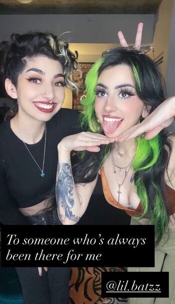 Full leaked Lilbatty page private onlyfans photo