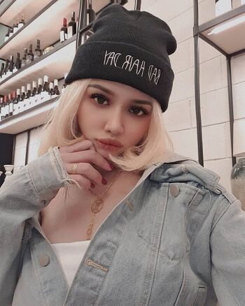 Full leaked Lilbell private onlyfans photo