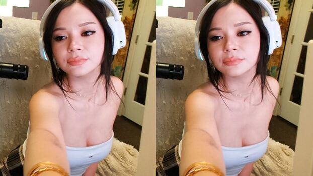 Full leaked Lilchiipmunk page private onlyfans photo