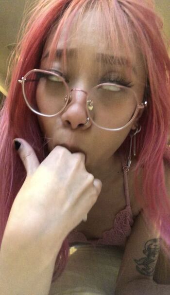 Full leaked Lilfoxiebaby private onlyfans photo