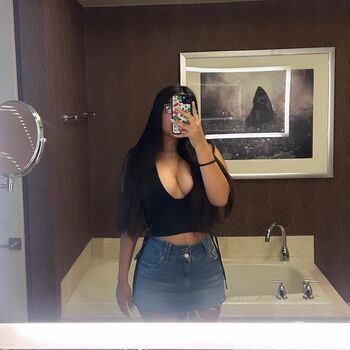 Full leaked Lilfreakkb private onlyfans photo