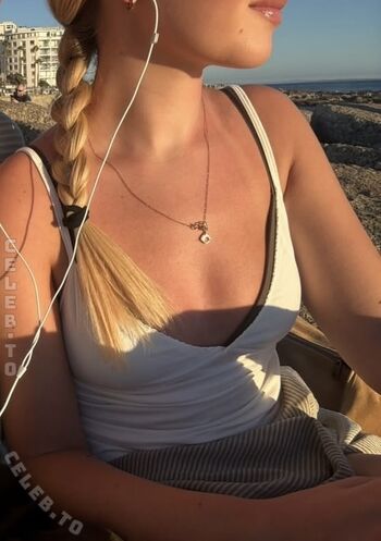 Full leaked Lili hamann private onlyfans photo