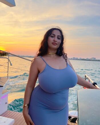 Full leaked Lili m private onlyfans photo