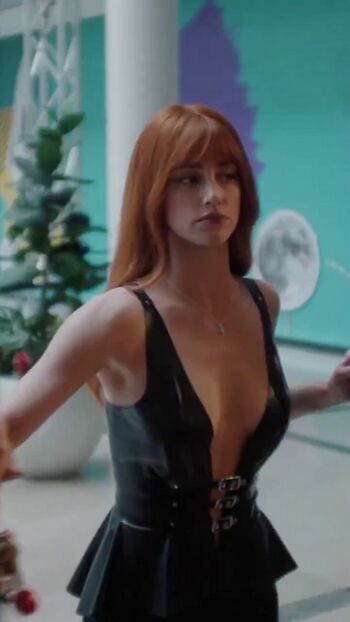 Full leaked Lili reinhart page private onlyfans photo