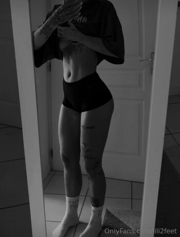 Full leaked Lilifeet private onlyfans photo