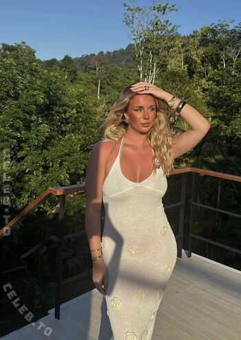 Full leaked Lilligloria private onlyfans photo