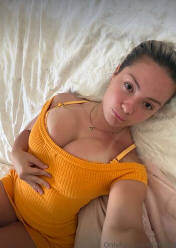 Full leaked Lillilv private onlyfans photo