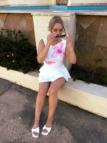 Full leaked Lillyskyx private onlyfans photo