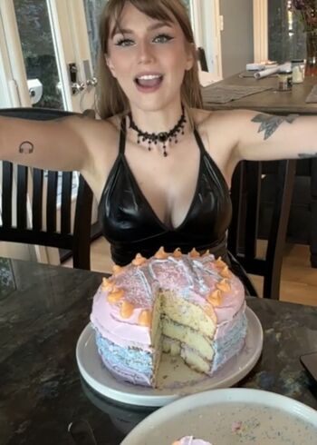 Full leaked Lillyxoliver private onlyfans photo
