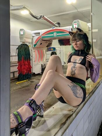 Full leaked Lilpeachyfox private onlyfans photo