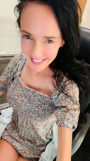 Full leaked Lilrosiedoll private onlyfans photo