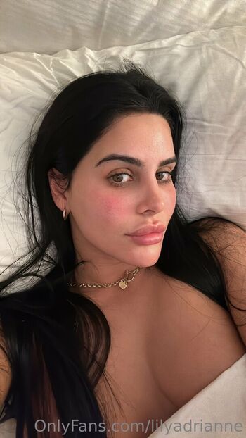 Full leaked Lily adrianne  page private onlyfans photo