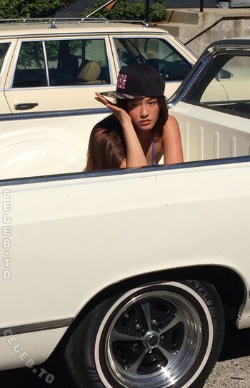 Full leaked Lily chee page private onlyfans photo