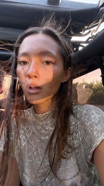 Full leaked Lily chee page private onlyfans photo