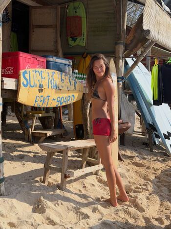 Full leaked Lily chee page private onlyfans photo