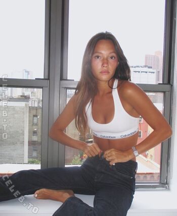Full leaked Lily chee page private onlyfans photo