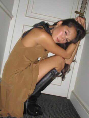 Full leaked Lily chee page private onlyfans photo