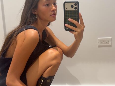 Full leaked Lily chee private onlyfans photo