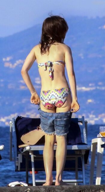 Full leaked Lily collins private onlyfans photo