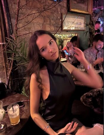 Full leaked Lily draycott private onlyfans photo