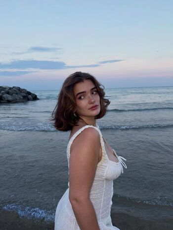 Full leaked Lily eagla private onlyfans photo