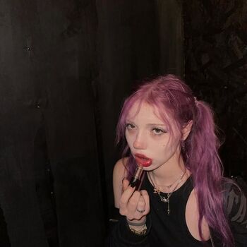Full leaked Lily hawker private onlyfans photo